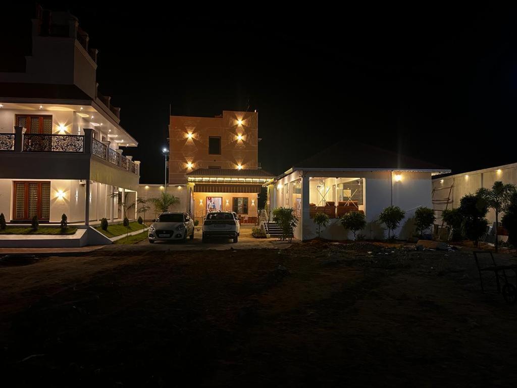 Sri Balaji Lodging Hotel Tiruchchendūr Buitenkant foto
